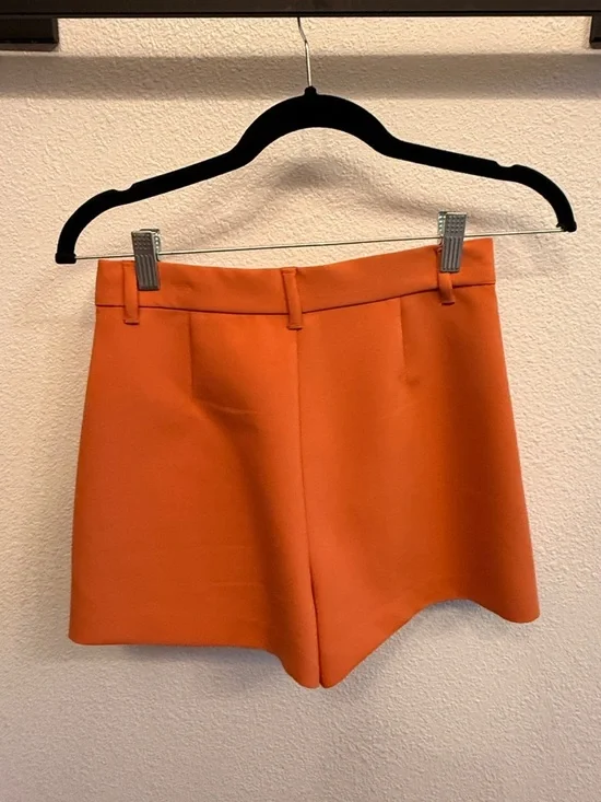 Suit set: High-Waist Tailored Skort and Cropped Blazer - Picture 8 of 8